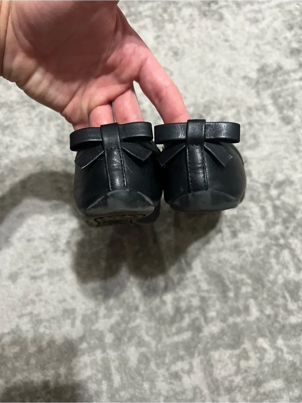 2 pairs of girls sandals. Size 11
